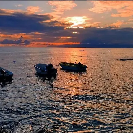 Villa Casa Tranquilla A Pochissimi Passi Dal Mare Sant'Andrea  Exterior foto